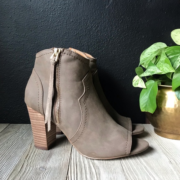 XOXO | Shoes | Xoxo Brand Tan Peep Toe Booties | Poshmark